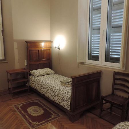 Casa Mappamondo Modena Exteriör bild